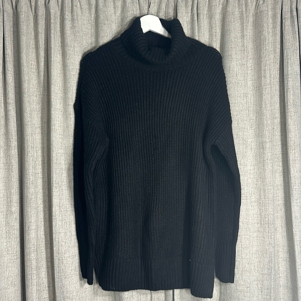 Nine West turtle neck sweater